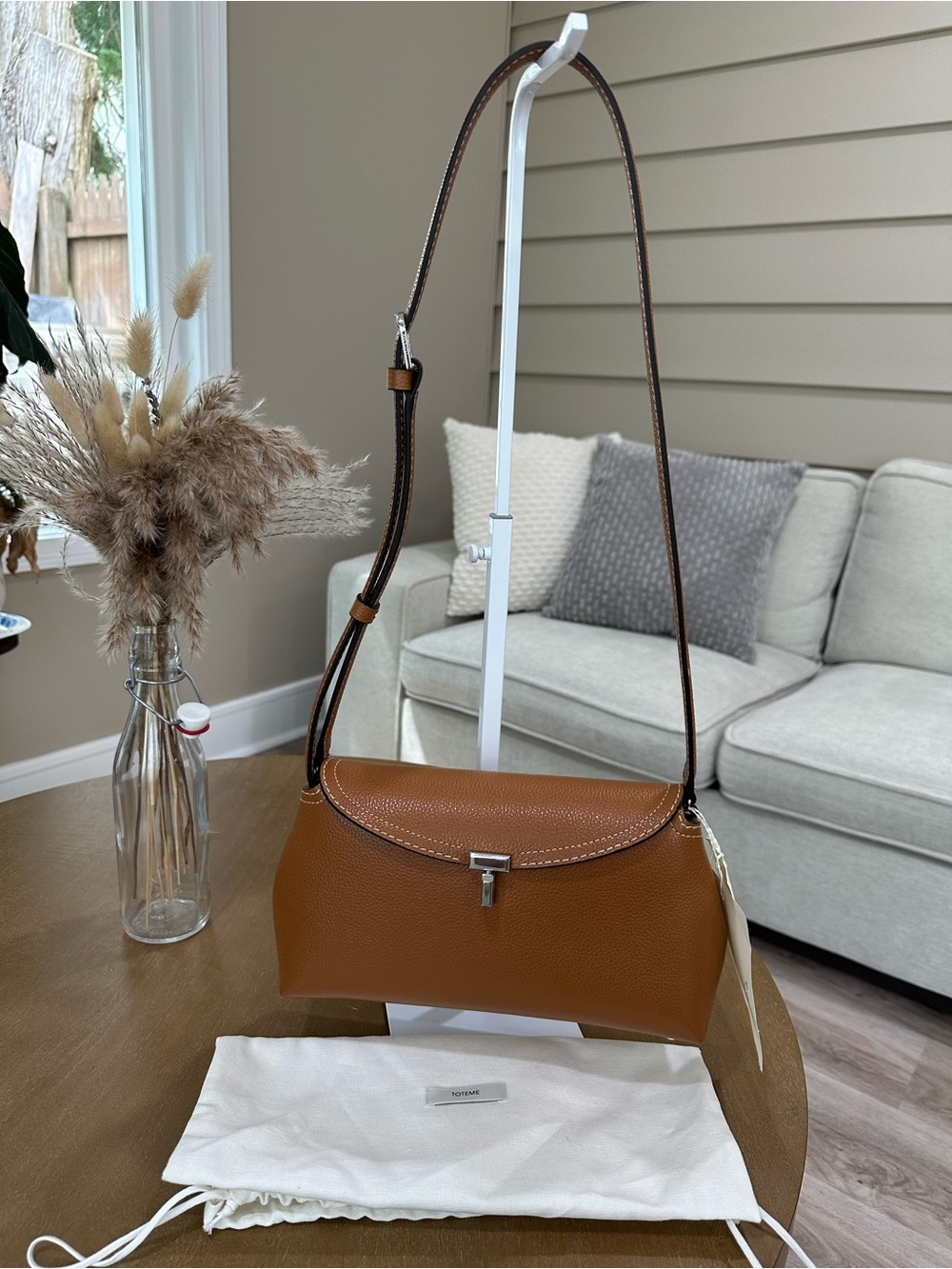 Toteme T-lock Grained Leather Clutch Tan